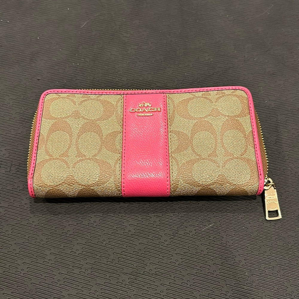 Coach Signature Zip Wallet in Brown and Pink